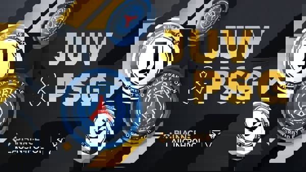 1577298