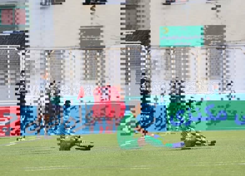 نساجی 1- آلومینیوم 1؛ دو گل با دو اشتباه