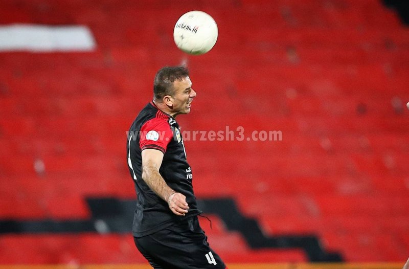 جانشین آلکثیر از قلب دفاع میآید