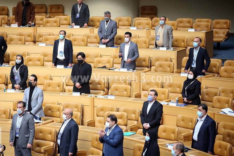 برگزاری مانور برای مجمع فدراسیون فوتبال!