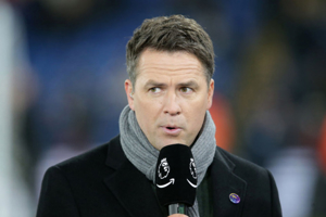 مانه خود را به زمین نینداخت تا صلاح پنالتی نزند