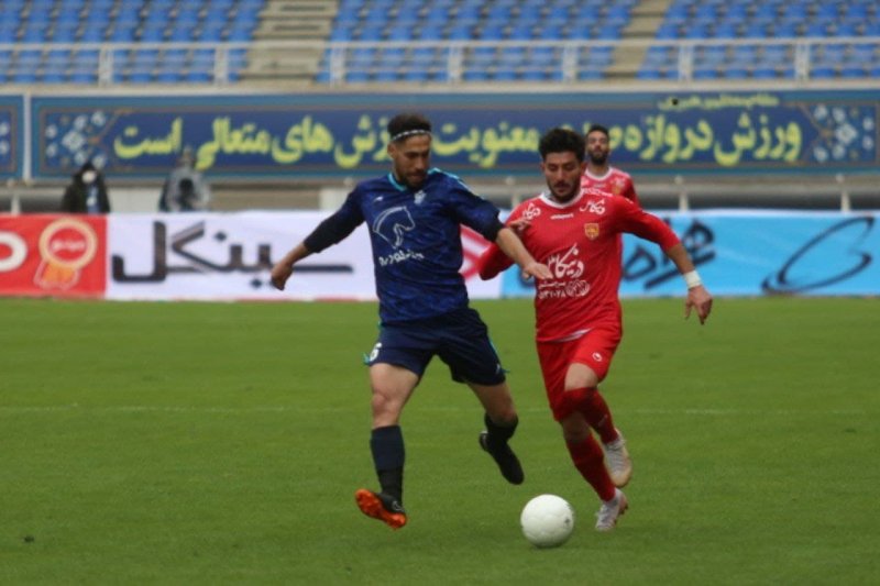 شکایت پیکان از داور پشت دروازه دیدار با شهرخودرو