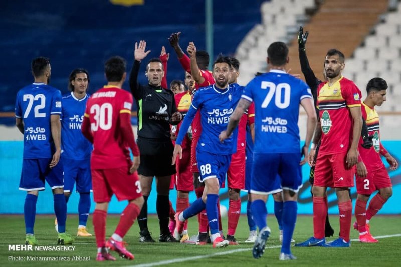 پنالتی استقلال - فولاد ؛ درست یا نادرست ؟