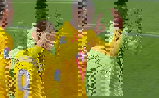 تا عمر دارم این گلم برای بارسا را فراموش نمی کنم