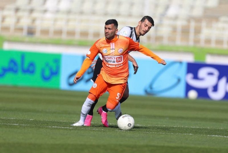 روز آرام مهندس پرسپولیسی در دستگردی (عکس)