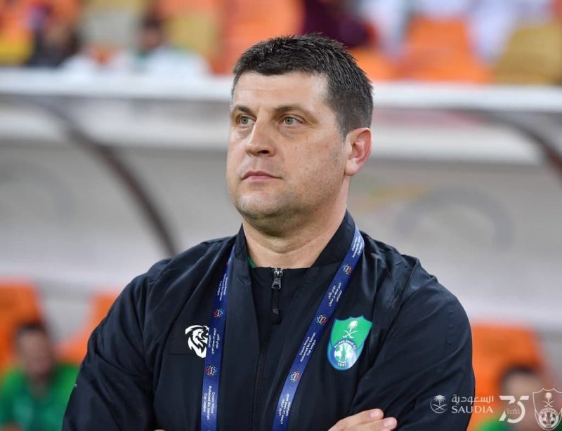 حریف استقلال هم مربی خود را برکنار می کند