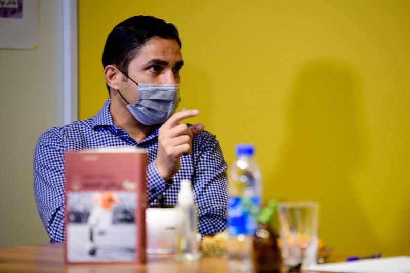 هاشمیان: این ادعای غلطی درباره پژمان جمشیدی است