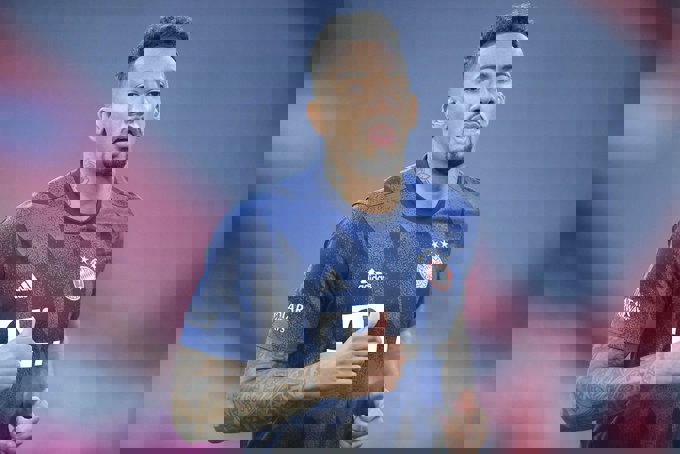 1580820