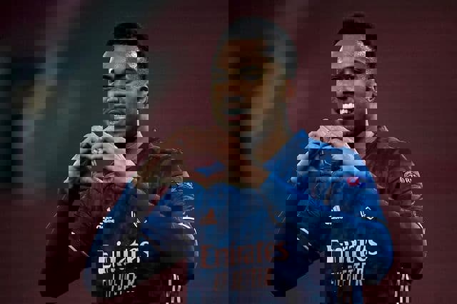 1581268