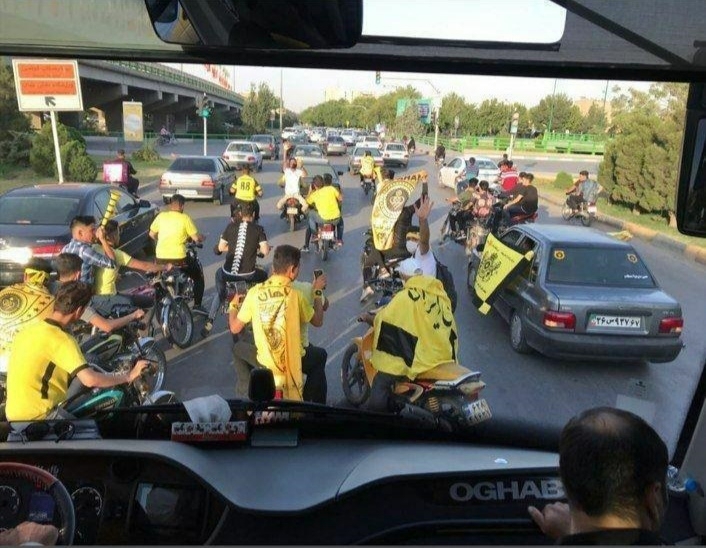 چالش نویدکیا و موتورسواران اصفهانی!