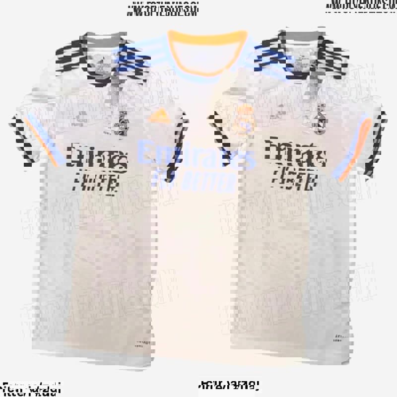 1582228