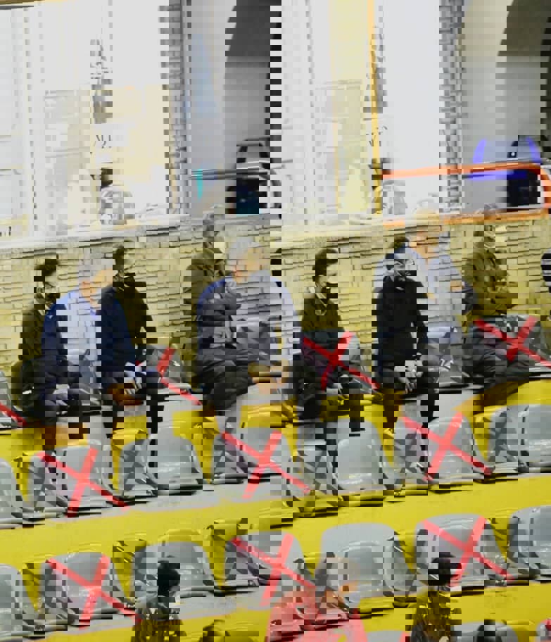 1582777