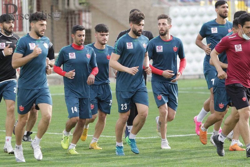 پرسپولیسی‌ها با تست کرونای منفی آماده لیگ