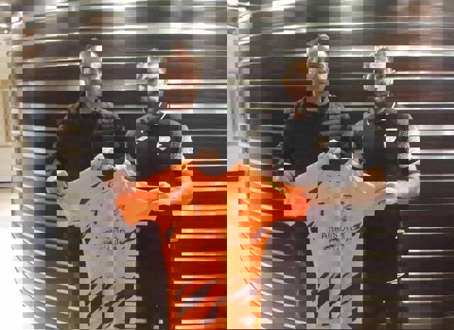 هافبک ماشین به بادران پیوست