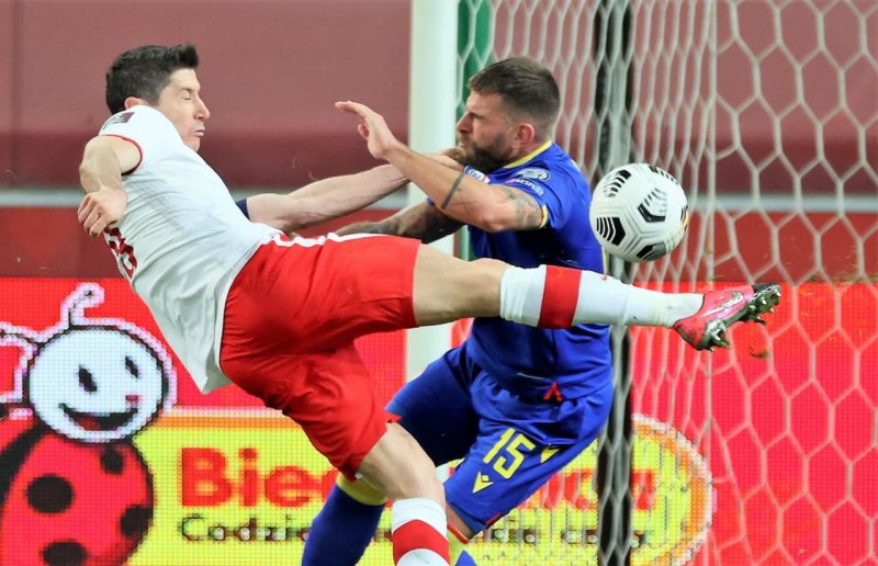 شب تلخ و شیرین لواندوفسکی و لهستان