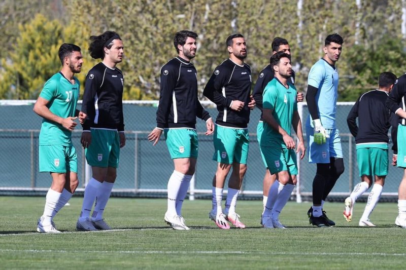 چمن ورزشگاه کیش امروز کوتاه می شود