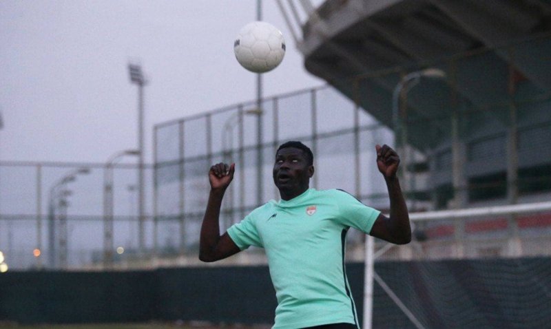 کولی‌بالی، آماده درخشش در ۱۴۰۰ (عکس)