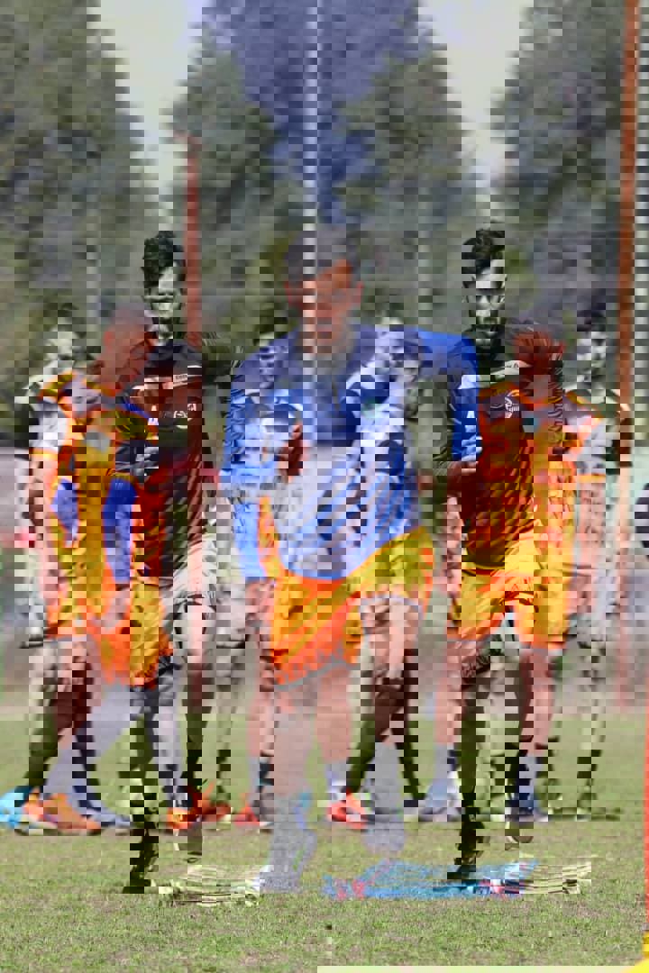 1586169