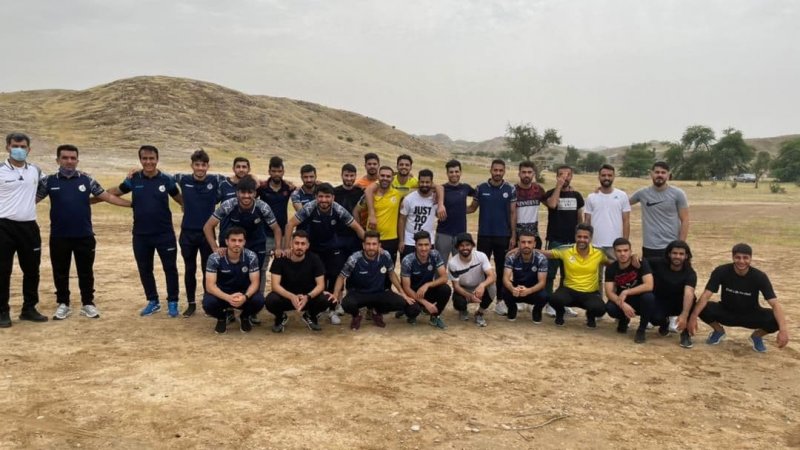 ۱۳ بدر نفتیها در فضای سبز خوابگاه!(عکس)