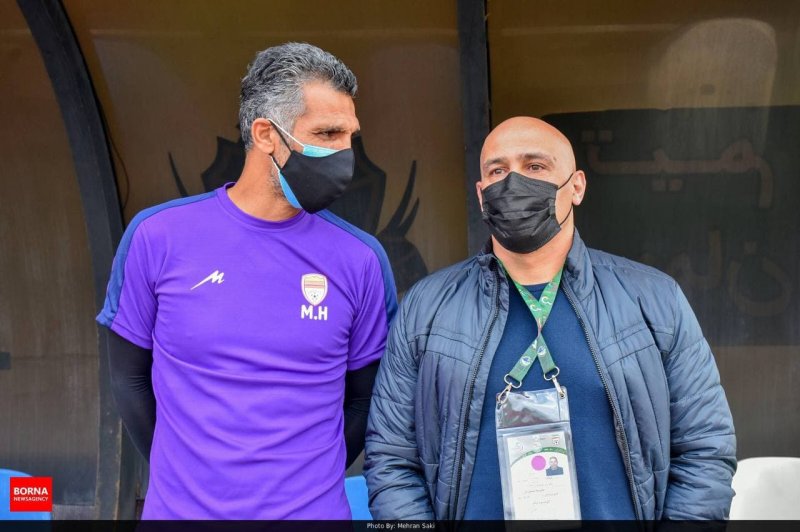 منصوریان ۵ دقیقه سرمربی فولاد شد! (عکس)