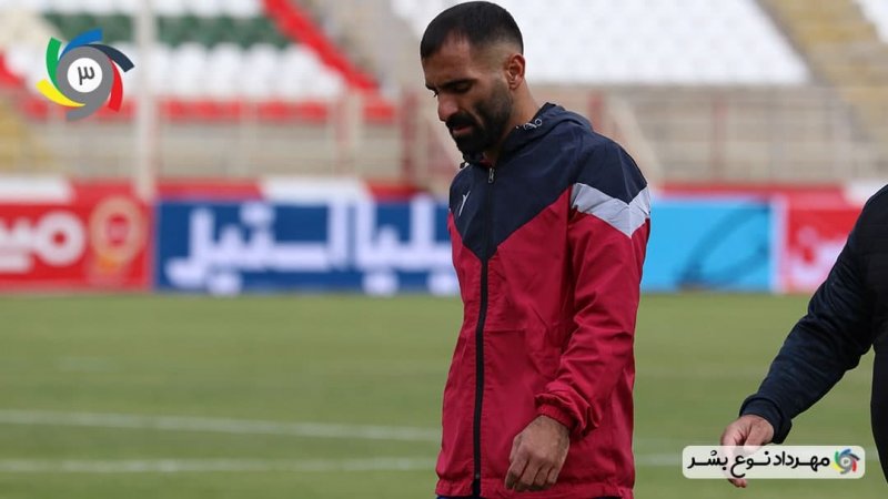 کیانی: برای زنوزی بیخودی پپسی باز نمیکنم!