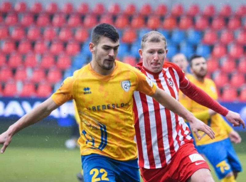 برتری سِرِد در بازگشت سلیمی