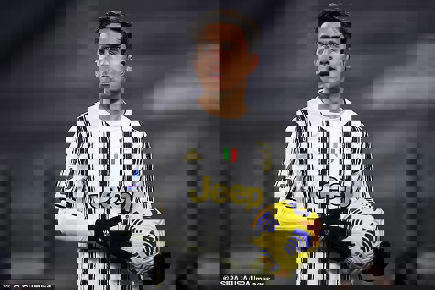 1587853