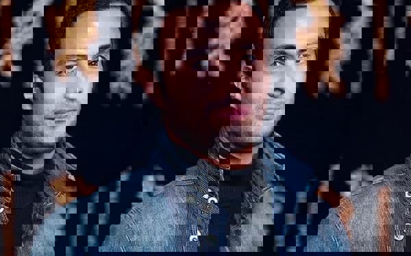 1588238