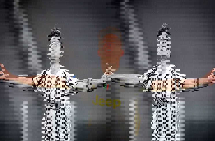 1588810