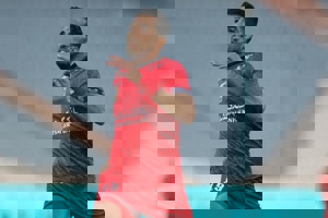 امیری پرتلاش اما ناکام در گلزنی (عکس)