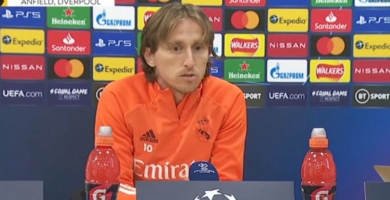 طعنهمودریچ به کلوپ و کومان؛تاریخ ما لکهدار نمیشود