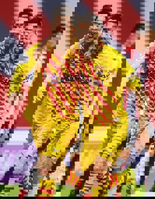 1592173