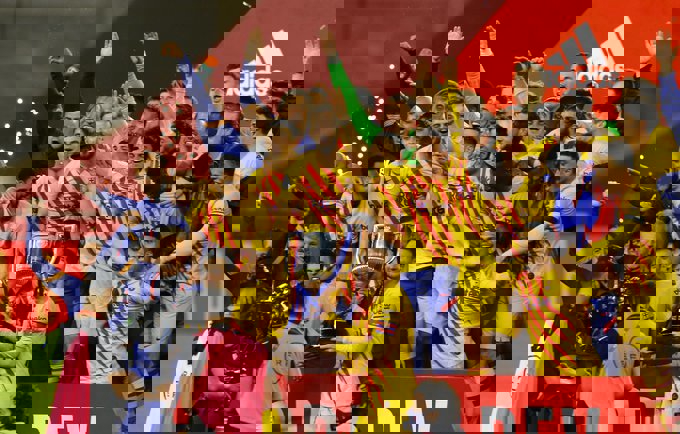 1592187