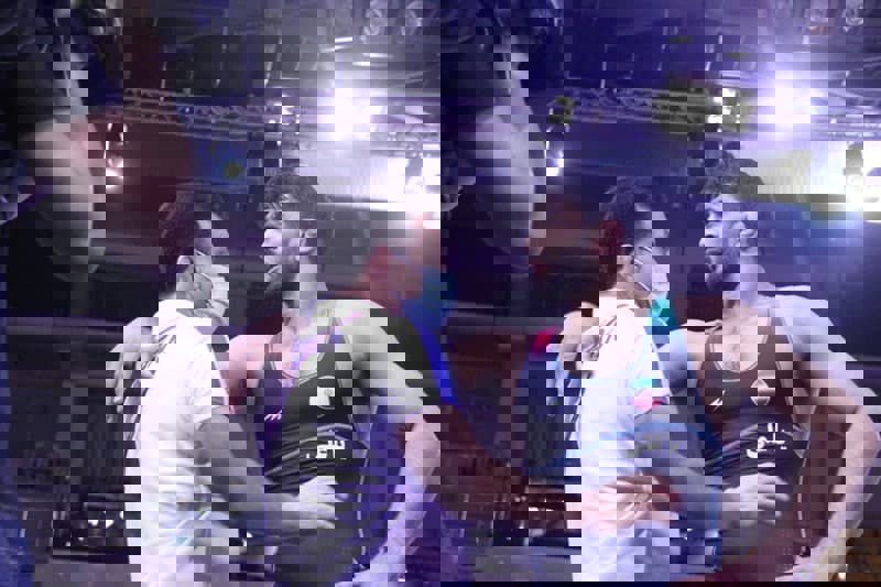 1592420