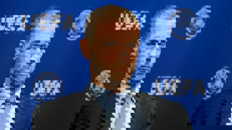 1592901