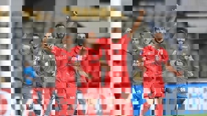 پرسپولیس 2- گوآ یک؛ یک قدمی صعود