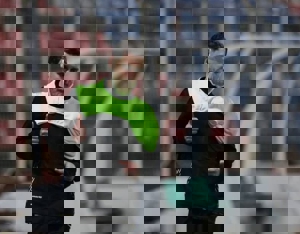 رونمایی از خلعتبری با چهره ای جدید (عکس)