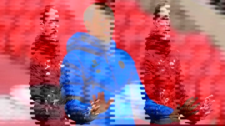 1594297