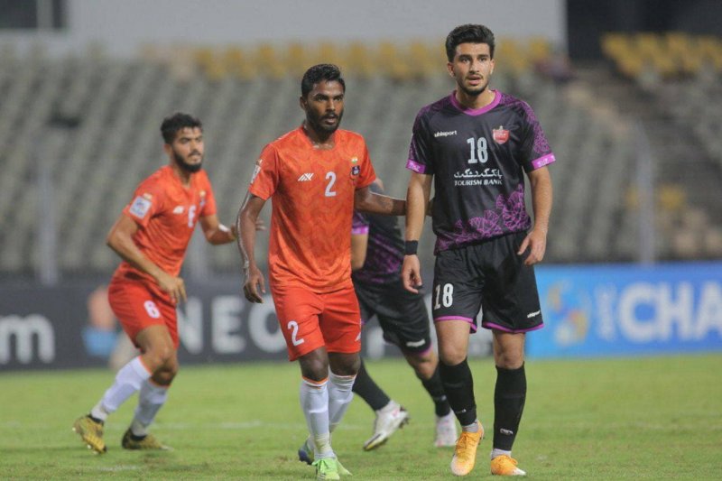 کمال - شریفی؛ عجیبترین قلب دفاع پرسپولیس