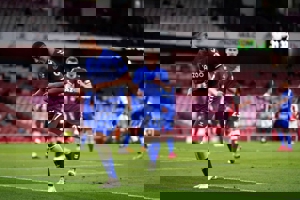 آرسنال 0-1 اورتون: شکست با اشتباه لنو