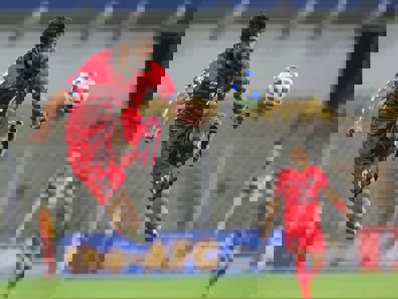 نامه نمکی: پرسپولیس کاملا قرنطینه شود!