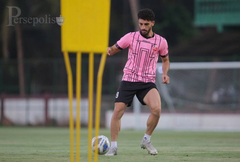 پیراهن ترابی دوباره برتن مهدیخانی (عکس)