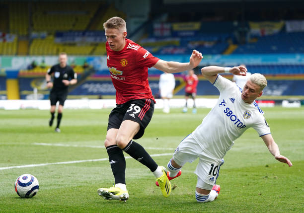 لیدز ۰-۰ یونایتد؛ نبرد بیلسا و سولسشر برنده نداشت