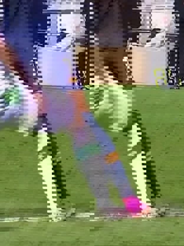 1595590