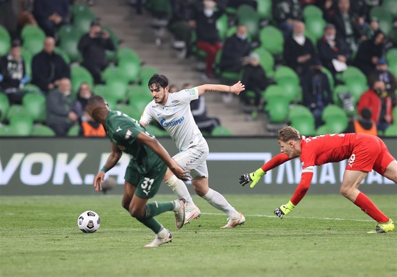 والنسیا یا آرسنال؛ سردار آزمون به کدام تیم می رود؟ 