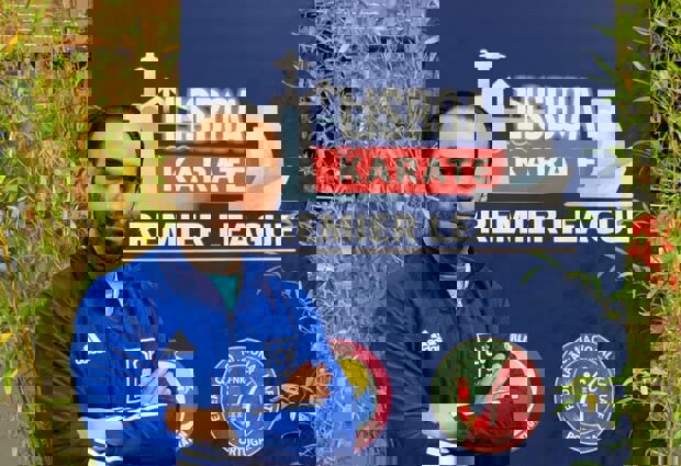 روحانی: برای انتخاب نماینده سنگین وزن صبر می‌کنیم