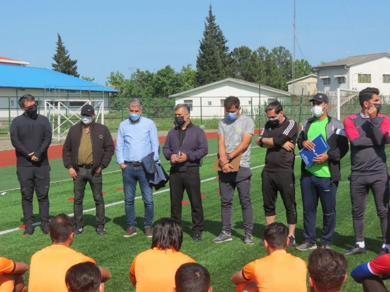 پدر عزتاللهی، مدیر آکادمی شهرداری آستارا(عکس)