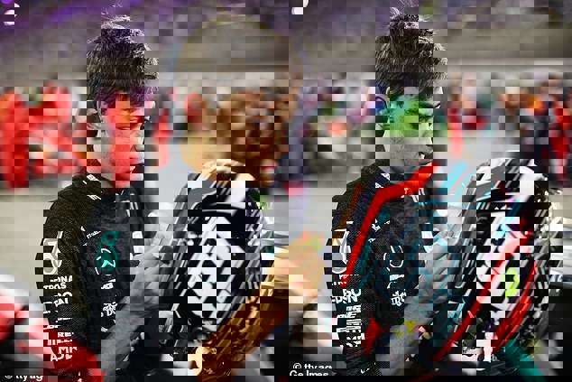 1597800