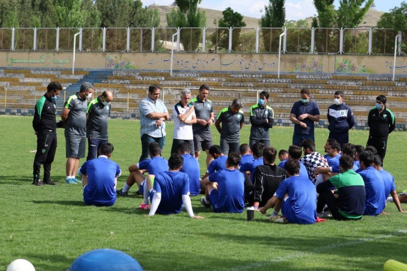 تمرینات ماشین زیر نور برگزار می شود