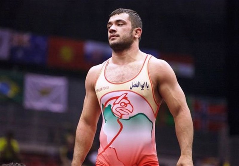 شهبازی: ما را به جنگ تیم‌های میلیاردی فرستادند